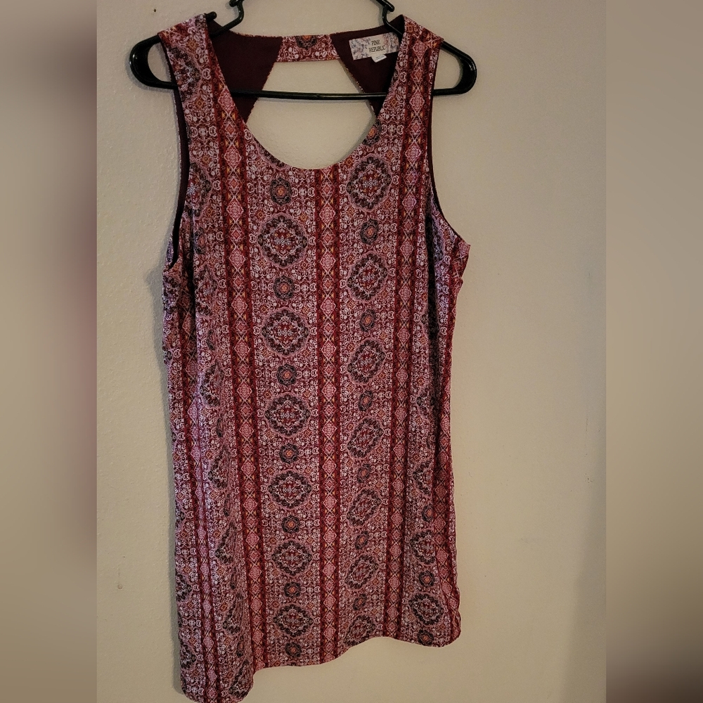 NWOT! SLEEVELESS DRESS